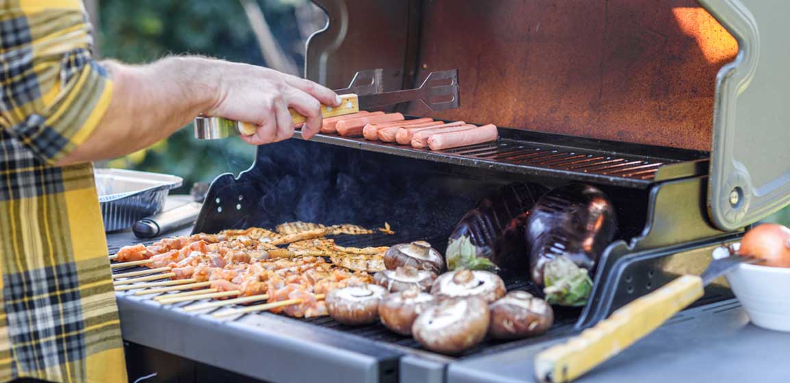 How Outdoor Cooking Can Help You Beat the Heat (and Your Utility Bill)